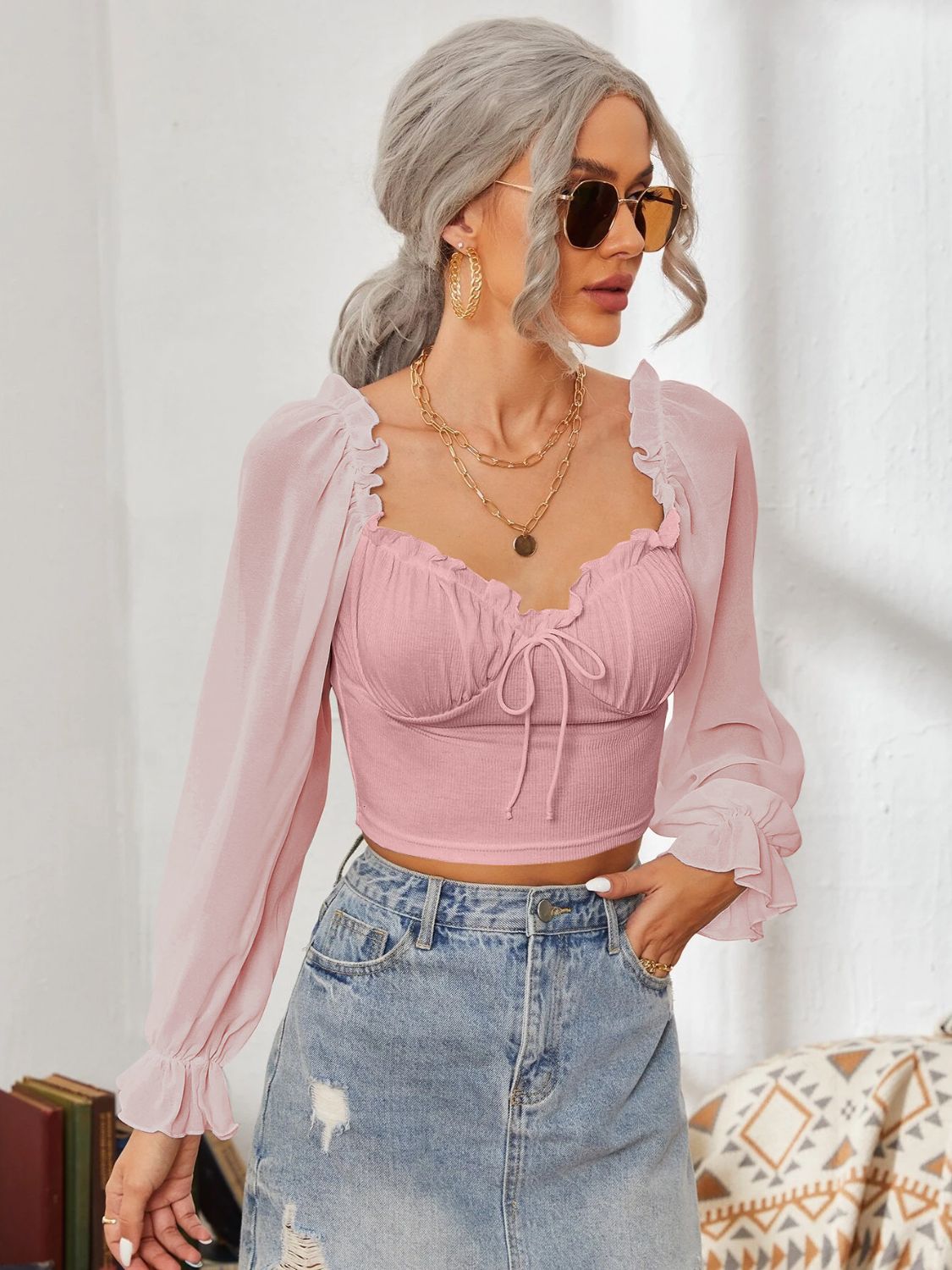 Mesh Sweetheart Neck Flounce Sleeve Top